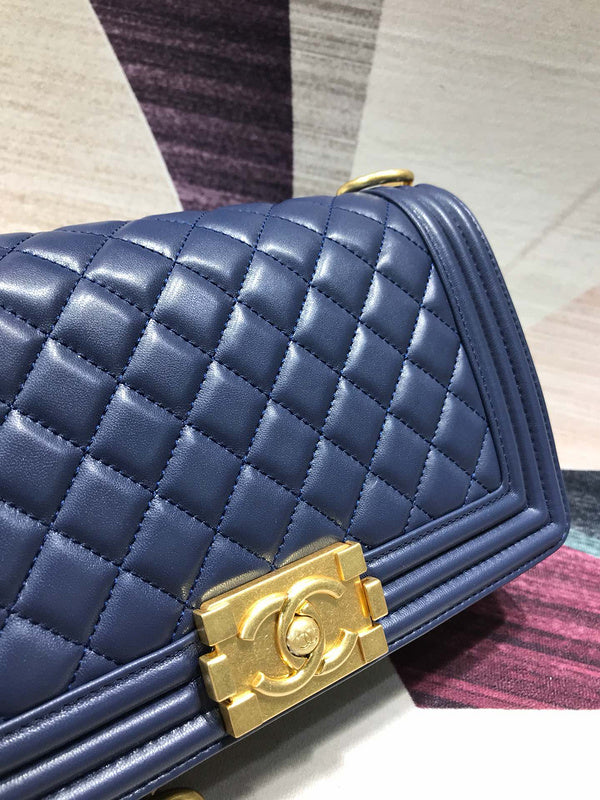  women's handbag, mid design, view 10