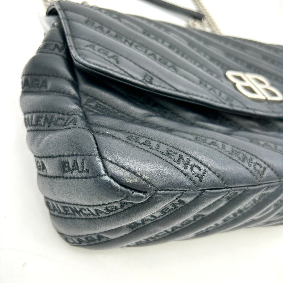 Balenciaga Calfskin Logo Matelasse S BB Round Shoulder Bag Black — Designer Shoulder Bag