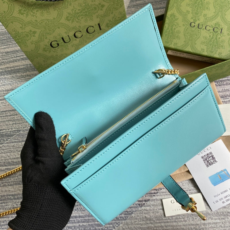 Close-up detail of modern polished women's handbag – women's premium purse