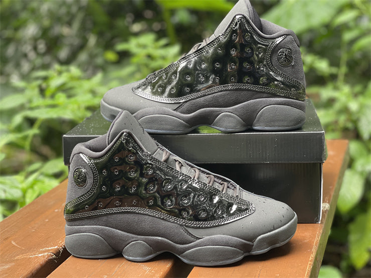 Nike Men's & Women's Designer Lifestyle Shoes — Style 236 side view