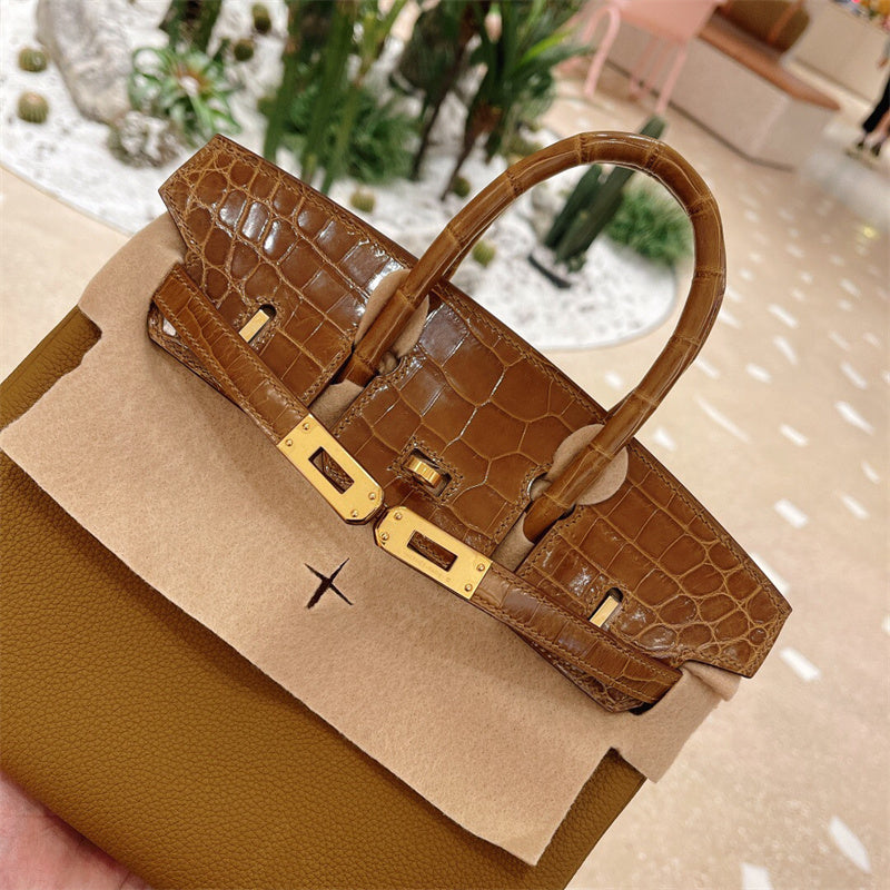  Sleek top-handle bag front view 19