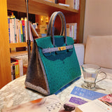  Effortless crossbody bag front view 13