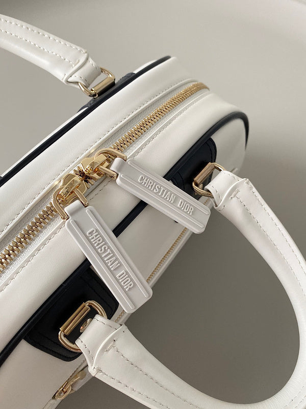 Top view of signature everyday-luxe women's handbag – women's designer-style accessory