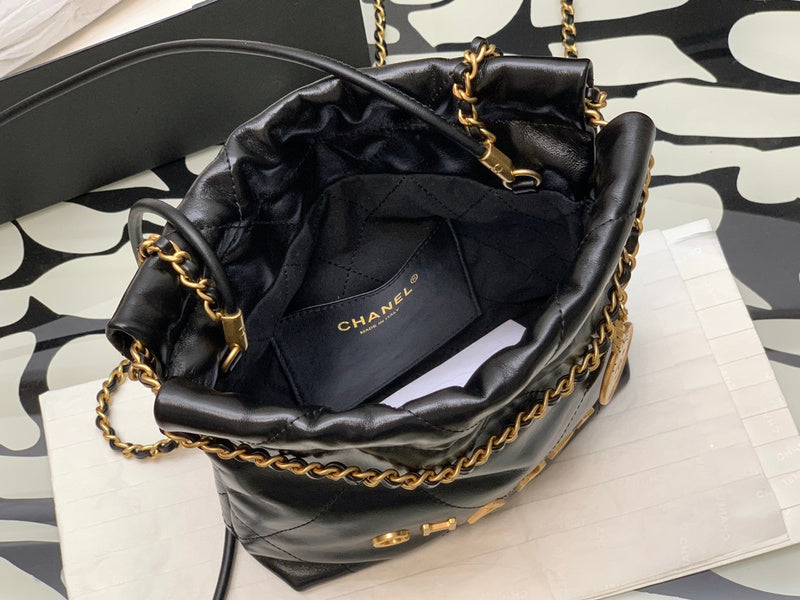  mid purse view 5