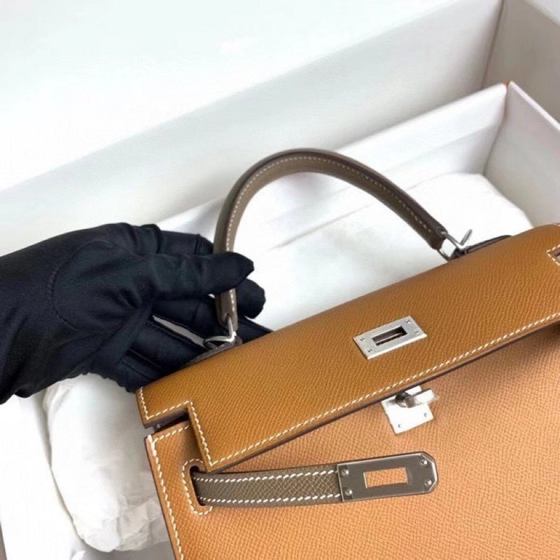 Interior view of graceful premium bag