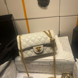  mid purse view 1
