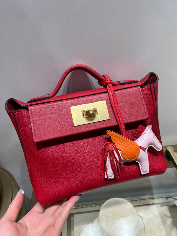 Clean-Lined bag women's premium everyday handbag