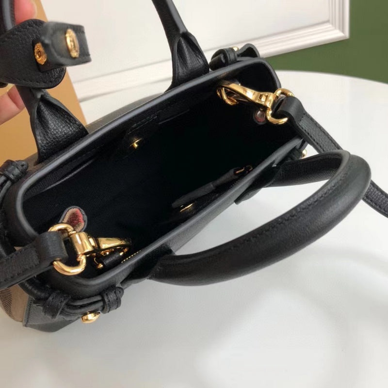 Ziva's Charm handbag – back view (one versatile size)