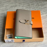  Sleek crossbody bag front view