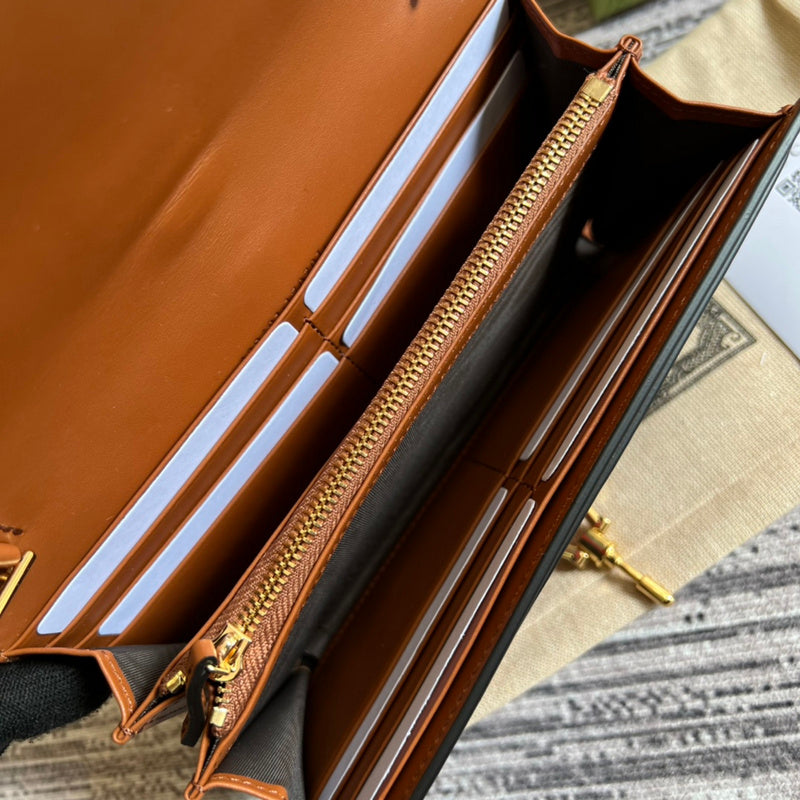 Close-up detail of signature polished women's handbag – women's everyday handbag