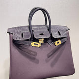  crossbody bag interior and compartment view