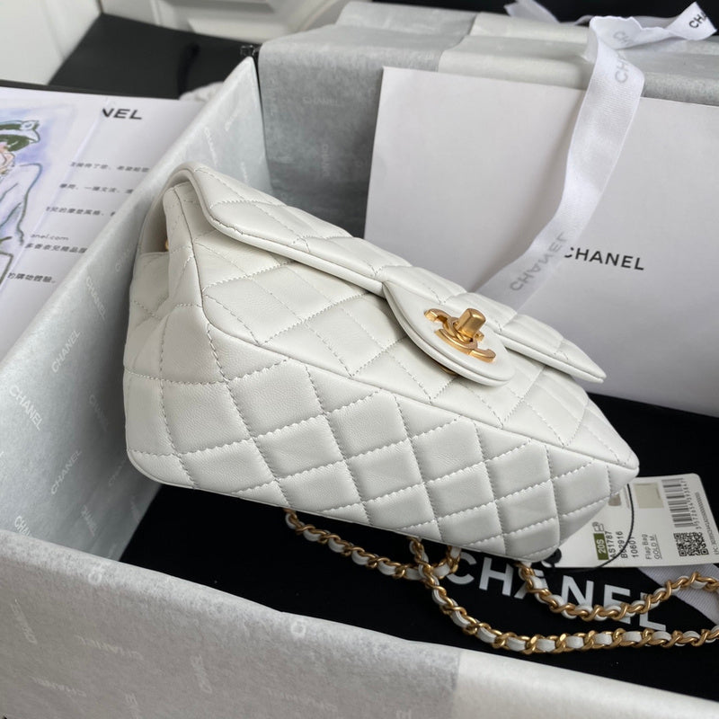 Zivas Charm Streamlined Design Fashion Handbag (Signature Shape & Finish) – Side Profile