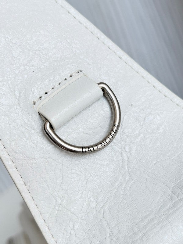 Zivas Charm Understated Luxury Fashion Handbag (Thoughtfully Structured Design) – Close-Up Detail