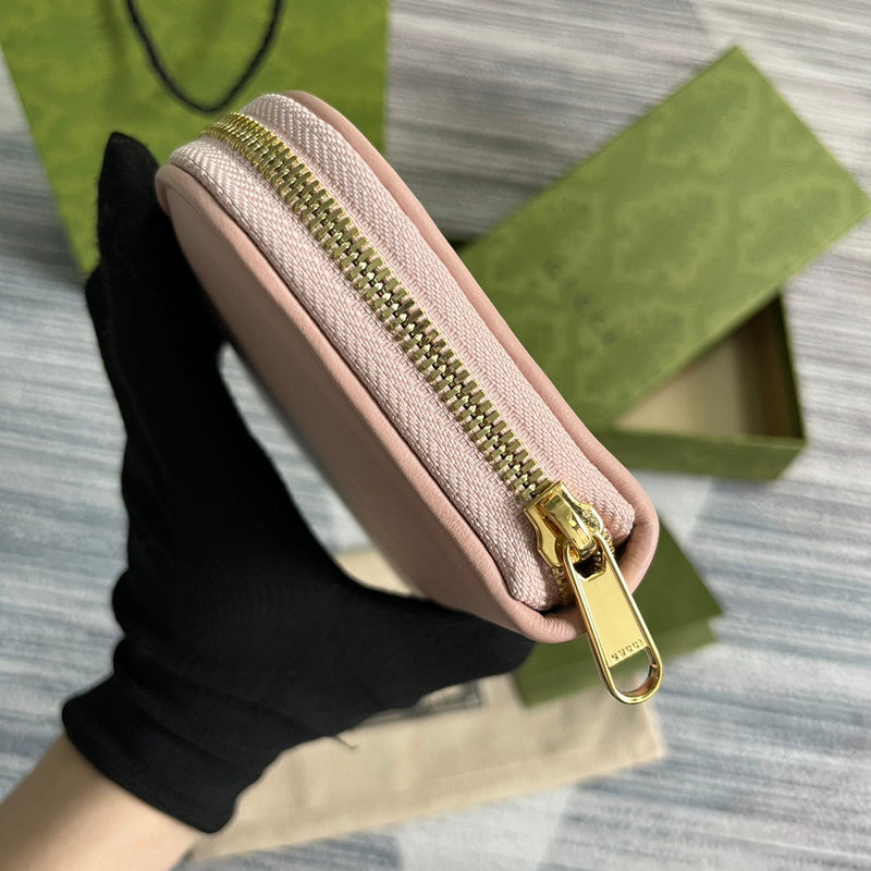 Top view of structured premium women's handbag – women's everyday handbag