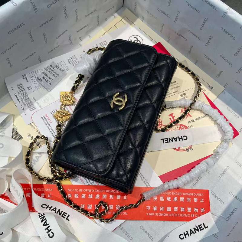 Zivas Charm Refined Everyday Style Luxury Handbag (Considered Detail & Form) – Full Silhouette