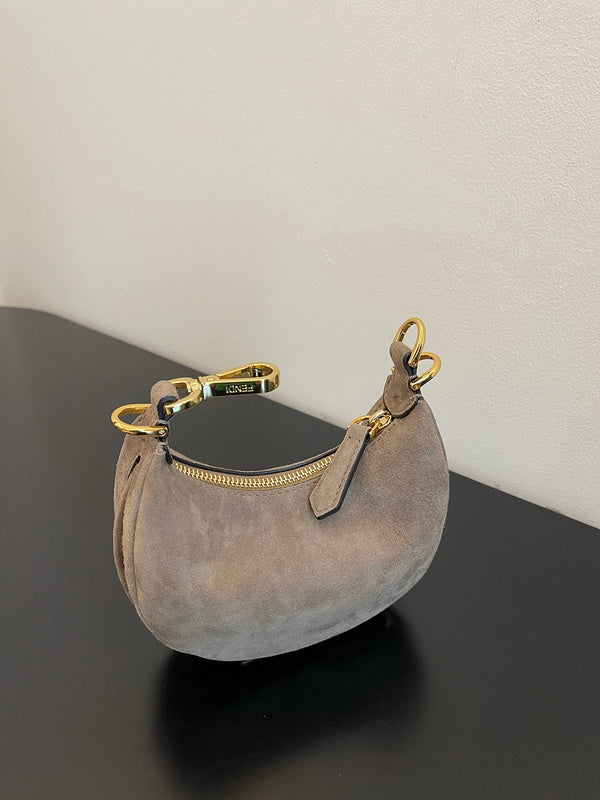 Ziva's Charm handbag – full view (16.5cm*14cm*5cm)