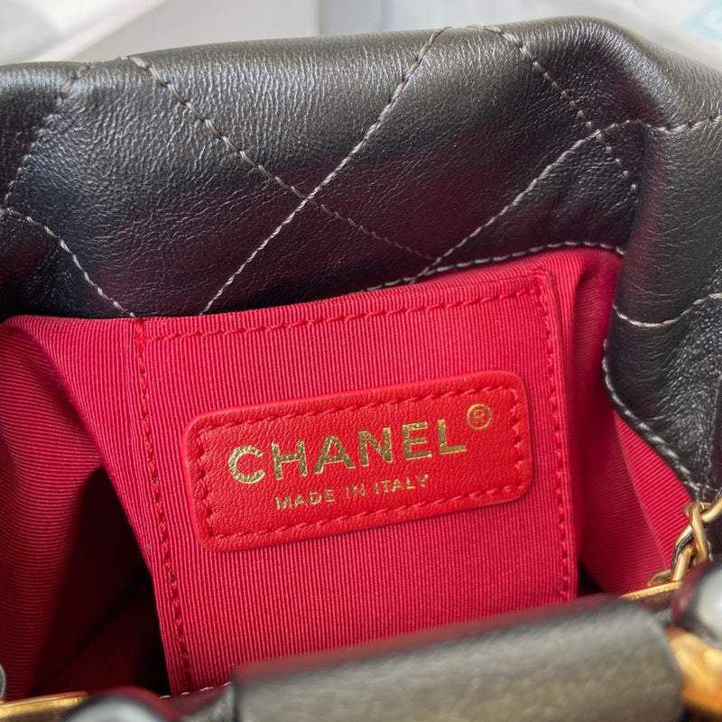  mid purse view 7