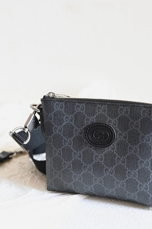 Handle and strap detail of chic statement women's handbag – women's designer-style accessory