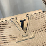  refined tote bag detail view showing craftsmanship 14