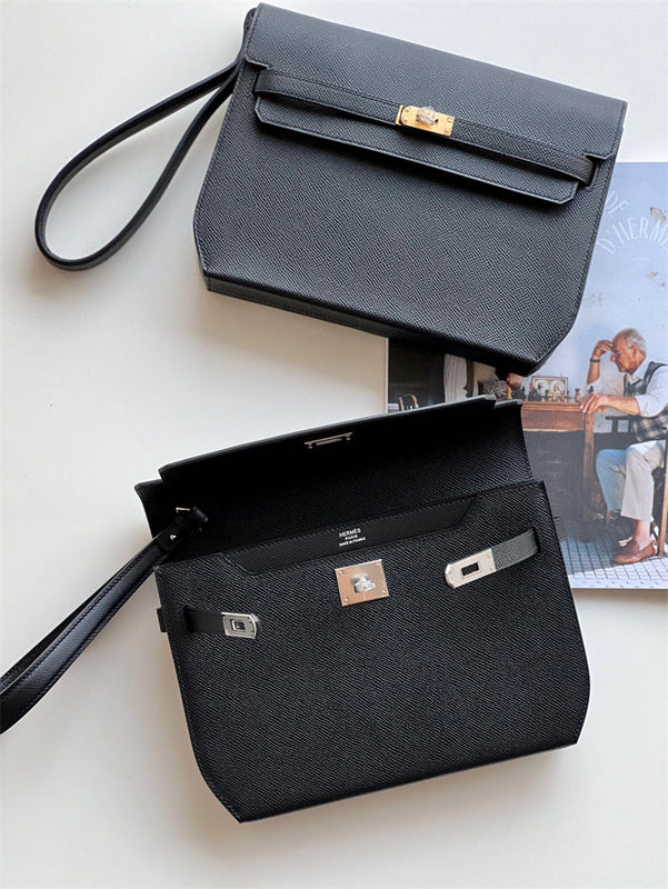  sleek everyday bag detail view showing craftsmanship 14