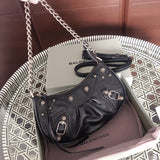 Styled lifestyle shot of statement everyday-luxe women's handbag – women's premium purse