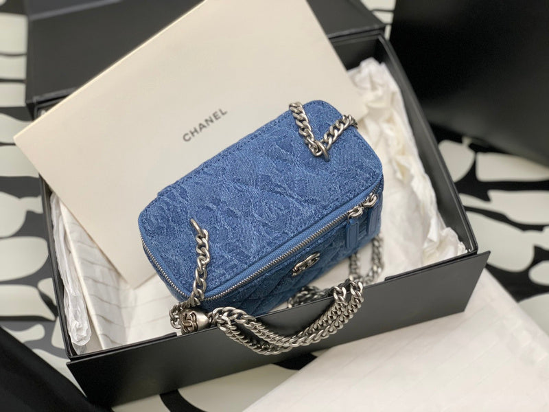  women's handbag, compact design, view 8