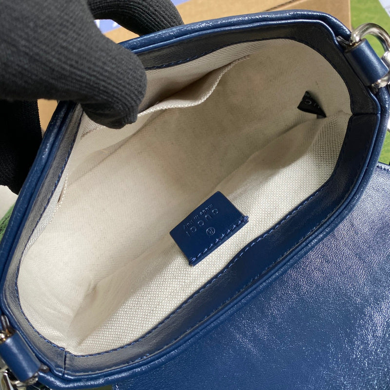 Side profile of sleek premium women's handbag – women's everyday handbag