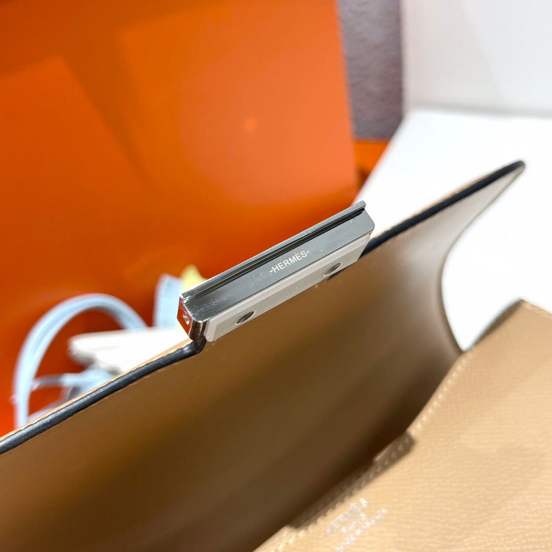 Side view of timeless structured handbag