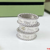 Full view of Van Cleef & Arpels unisex jewelry piece