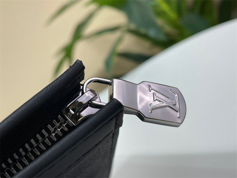  handbag interior and compartment view 9
