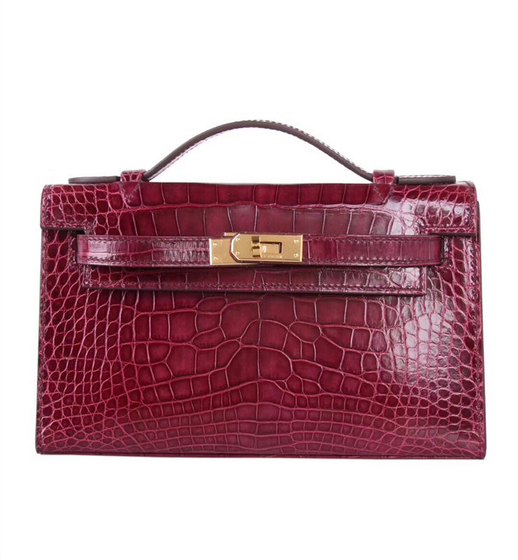  Refined shoulder bag front view 7