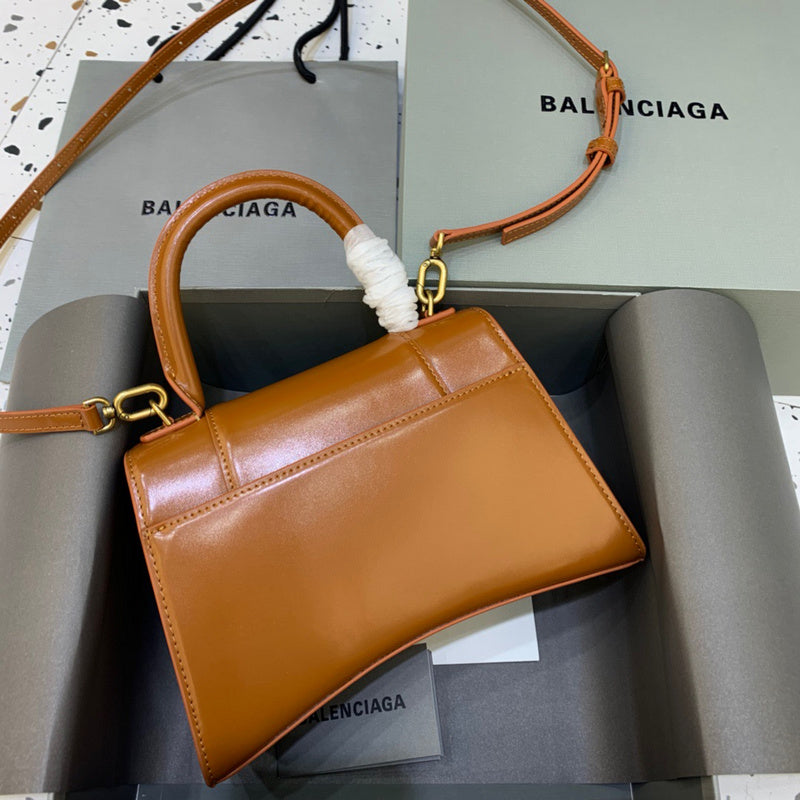 Refined Premium PU Leather Handbag - Polished Finish | Women's Designer-Inspired Purse #550 - close-up detail shot (image 3) of designer-inspired handbag