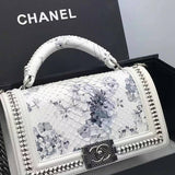  mid purse view 1