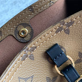  satchel interior and compartment view 9