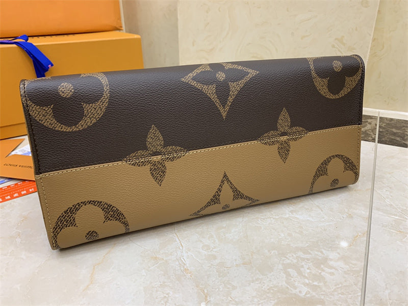  refined crossbody bag detail view showing craftsmanship 14