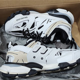Nike Men's & Women's Premium Low-Top Trainers — Style 217 interior view