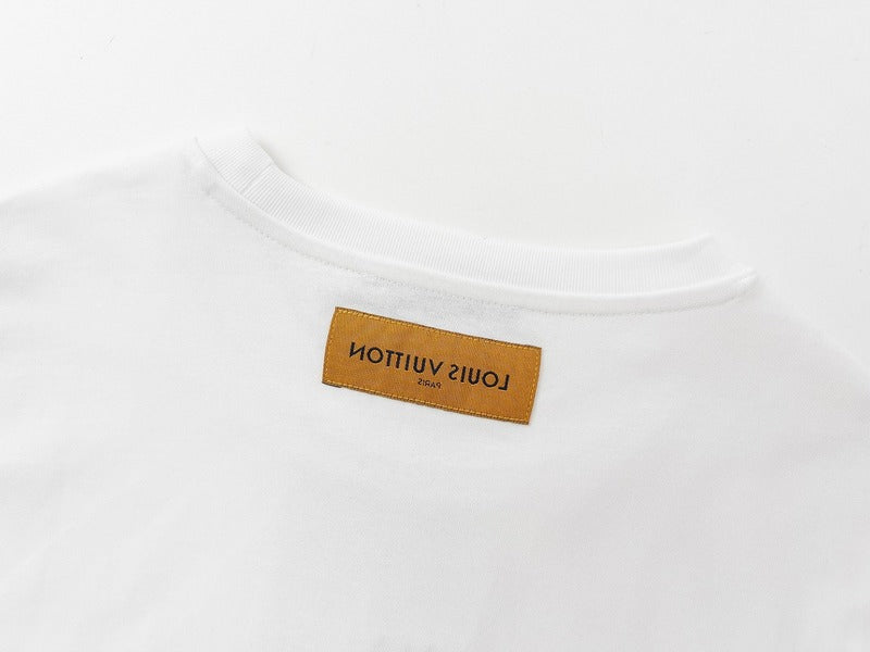 Side profile of Louis Vuitton cotton t-shirt with everyday silhouette