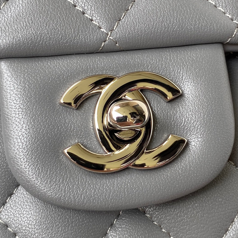  mid purse view 7