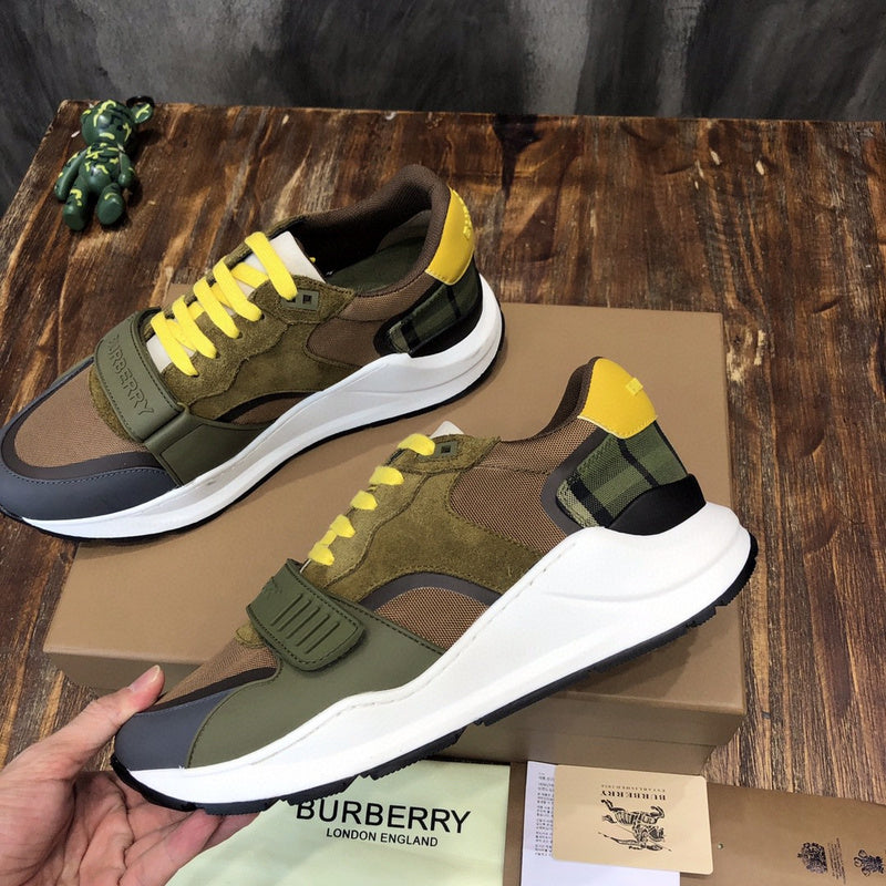 Burberry shoes Style 222 - top view showing design