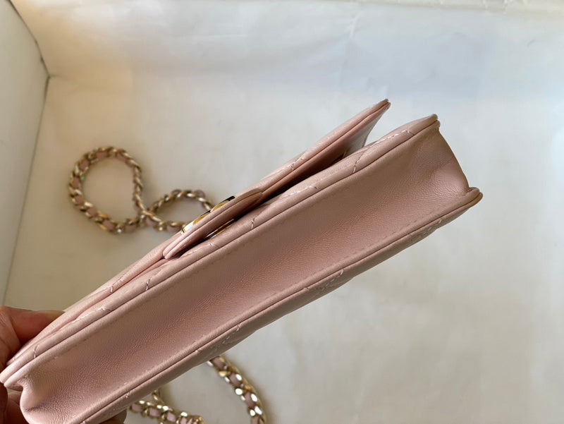  mid purse view 5
