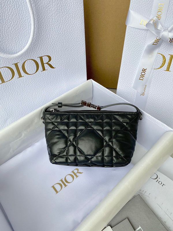 Close-up detail of elevated refined women's handbag – women's luxury handbag