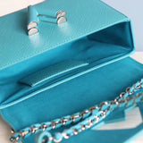 Side profile of modern premium women's handbag – women's luxury handbag