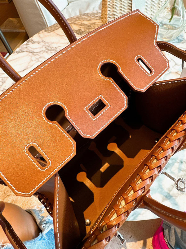  Understated crossbody bag front view 7