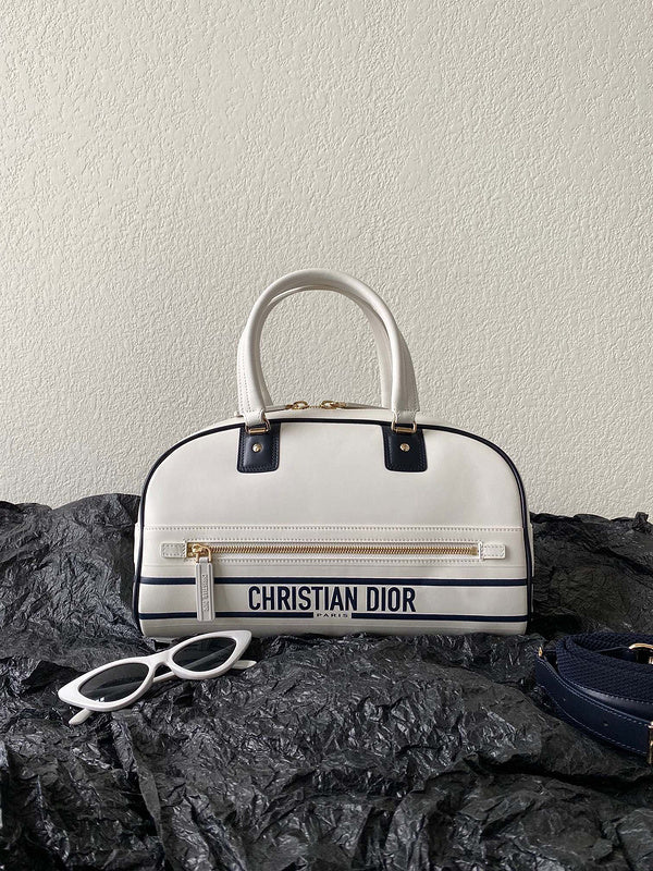 Back view of signature everyday-luxe women's handbag – women's designer-style accessory