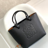 Ziva's Charm handbag – interior view (29cm*14cm*25cm)
