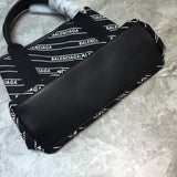 Sophisticated Vegan Leather Handbag - Everyday Elegance | Women's Premium Handbag #757 - hardware and detail close-up (image 5) of designer-inspired handbag