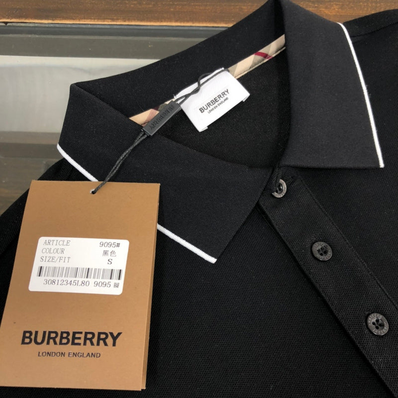 Full styled look of Polo cotton polo shirt with signature branding