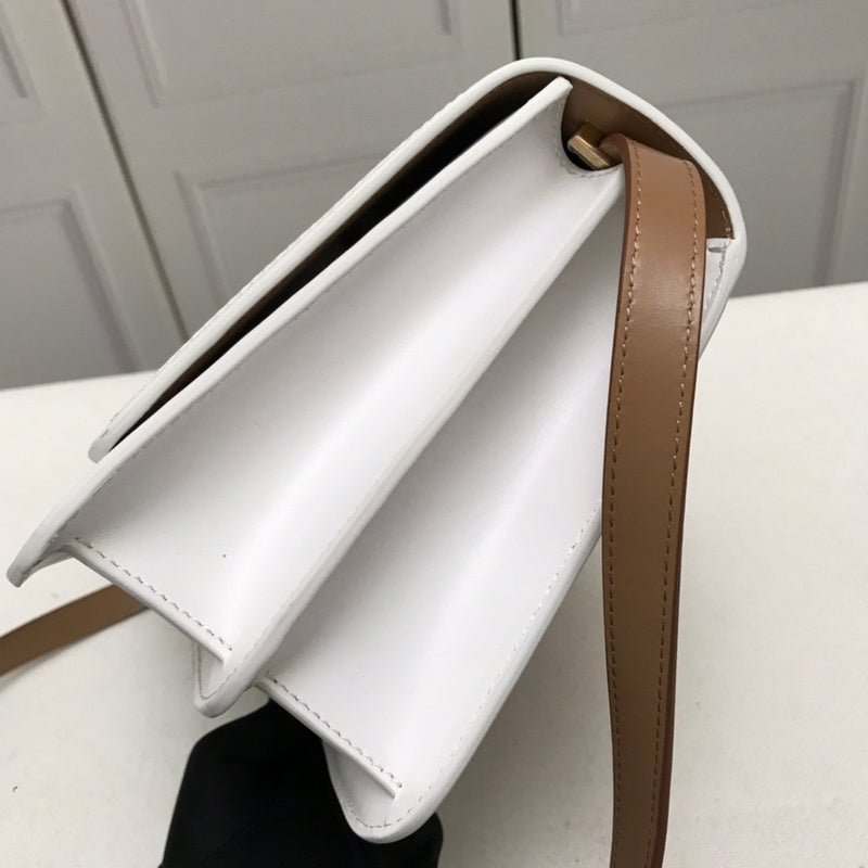 Ziva's Charm handbag – back view (one versatile size)