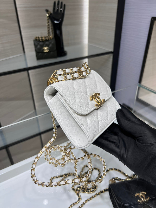 Zivas Charm Modern Minimalist Look Designer Handbag (Modern Wardrobe Staple) – Interior View