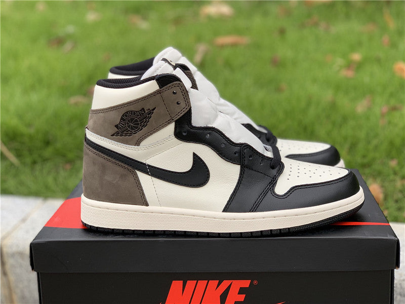 Nike two-tone luxury sneakers view 4 streetwear statement look
